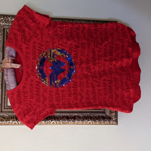 ❤️ 7/8, Red, Wonder Woman short sleeve t-shirt - Picture 4 of 5